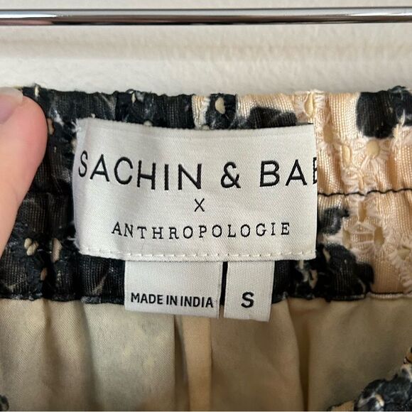 Anthropologie Sachin x Babi Loretta Multicolor Floral Lace Skirt Size Small - Picture 6 of 9